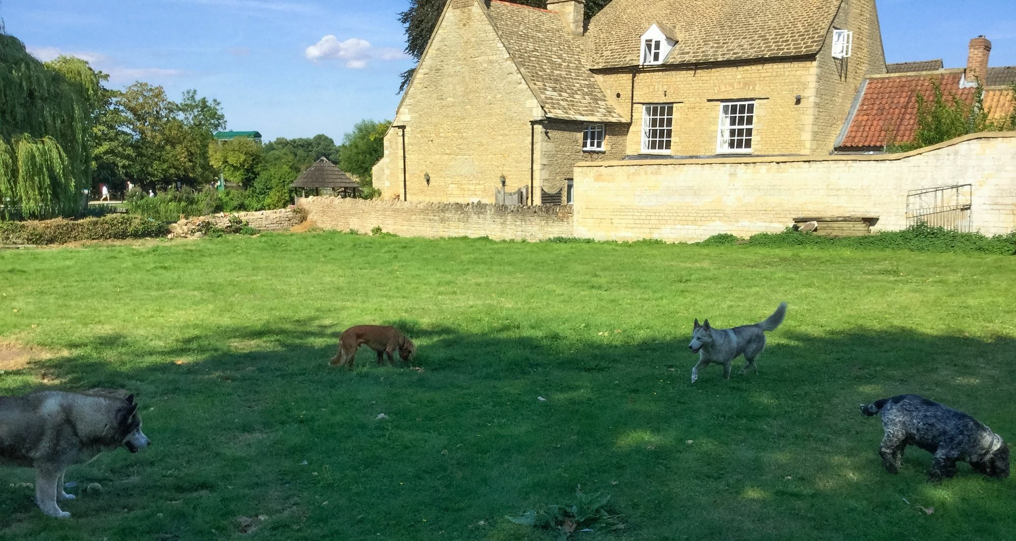 River Nene Cottages Water Newton エクステリア 写真