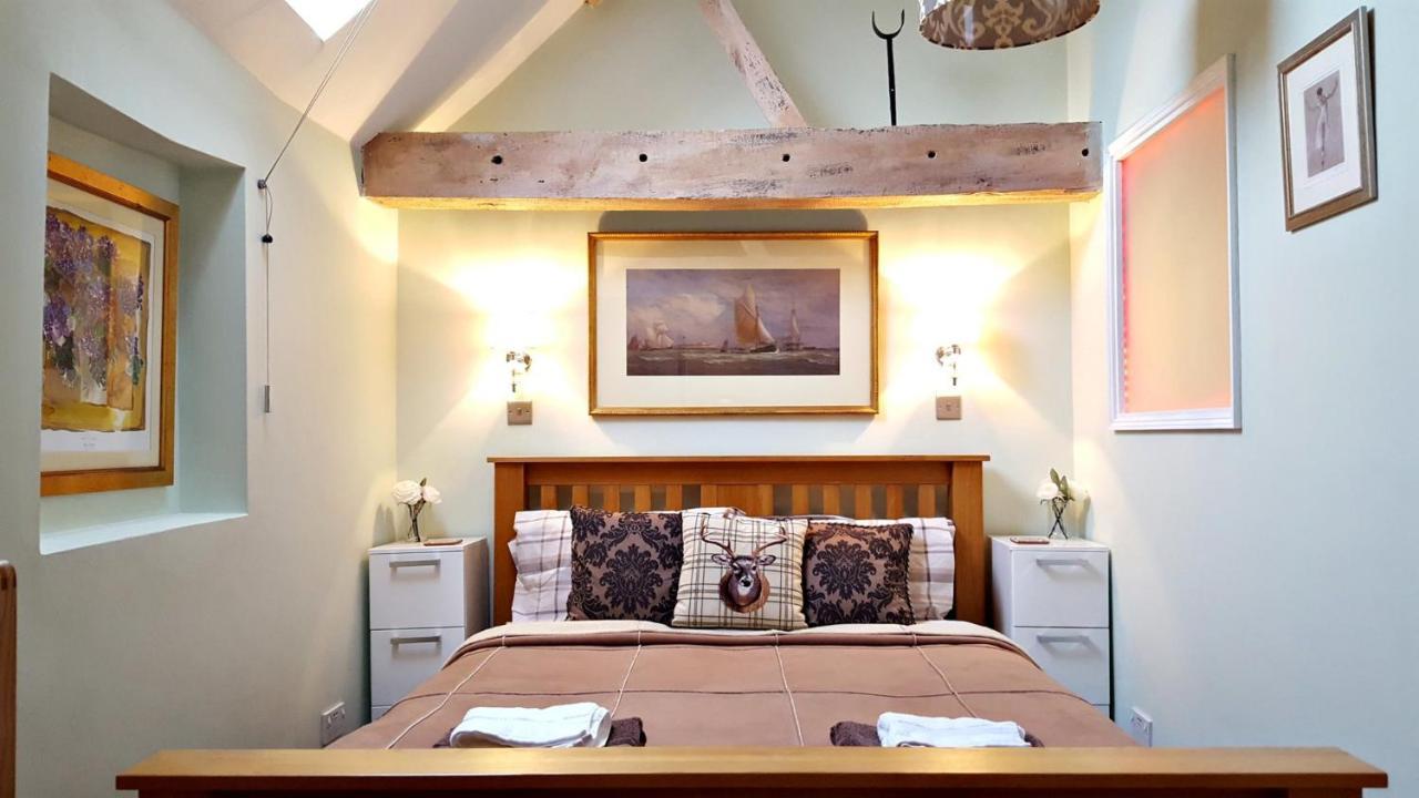 River Nene Cottages Water Newton エクステリア 写真